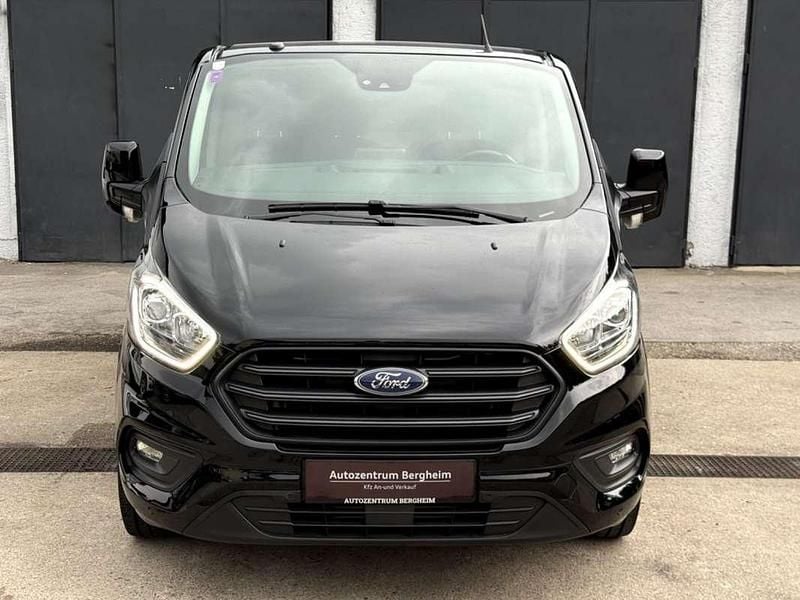 Gebraucht Ford Transit Custom 131 PS (96 kW) 2019 Schwarz Van