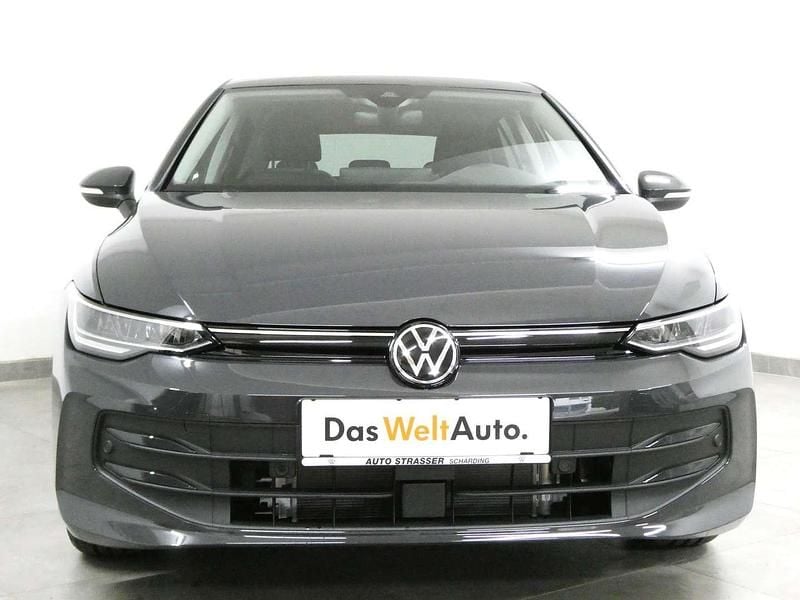 Neu VW Golf VIII R 116 PS (85 kW) 2025 Mittelgrau  normal Limousine