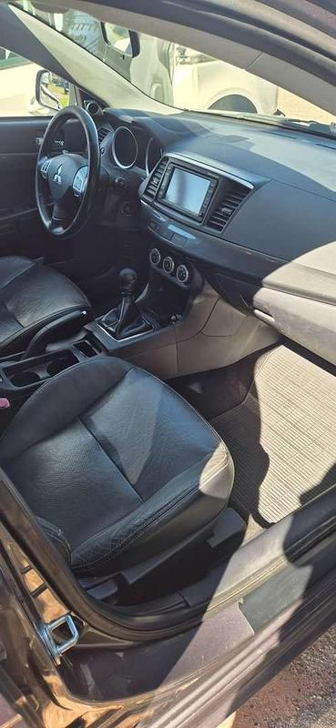 Gebraucht Mitsubishi Lancer Instyle 140 PS (102 kW) 2008 Grau Limousine