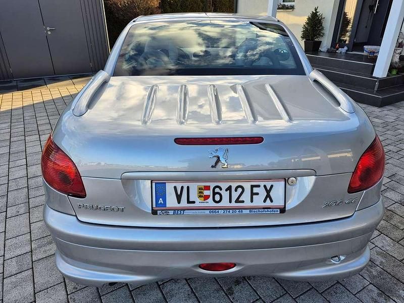 Gebraucht Peugeot 206 CC Platinum 136 PS (100 kW) 2005 Grau Cabrio