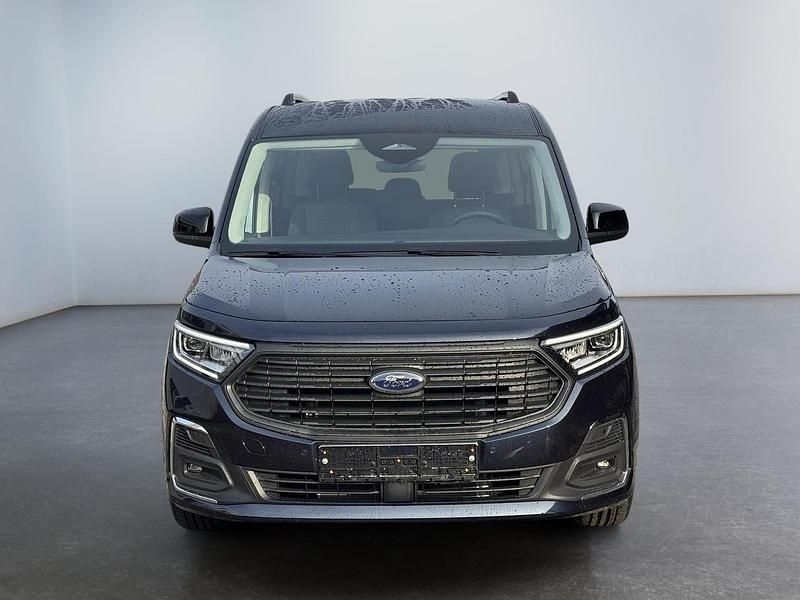 Neu Ford Tourneo Titanium 122 PS (89 kW) 2026 Van / Kleinbus