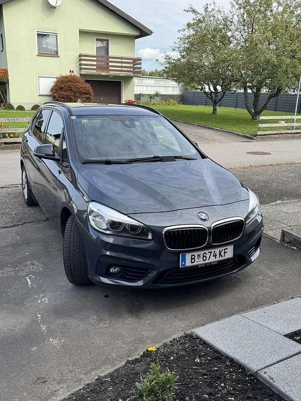 Gebraucht 2014 BMW 218 | € 13.500 - Bild 1/4