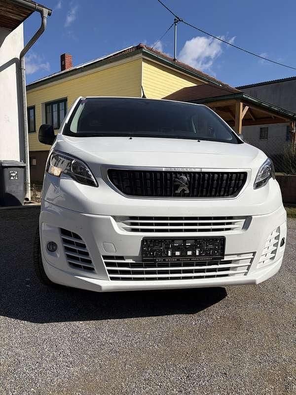 Gebraucht Peugeot Expert 116 PS (85 kW) 2016 Weiß Van