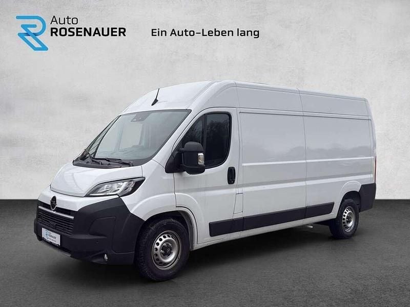 Weiß Gebraucht 2025 Opel Movano Van | € 29.490 (Superpreis) - Bild 1/4