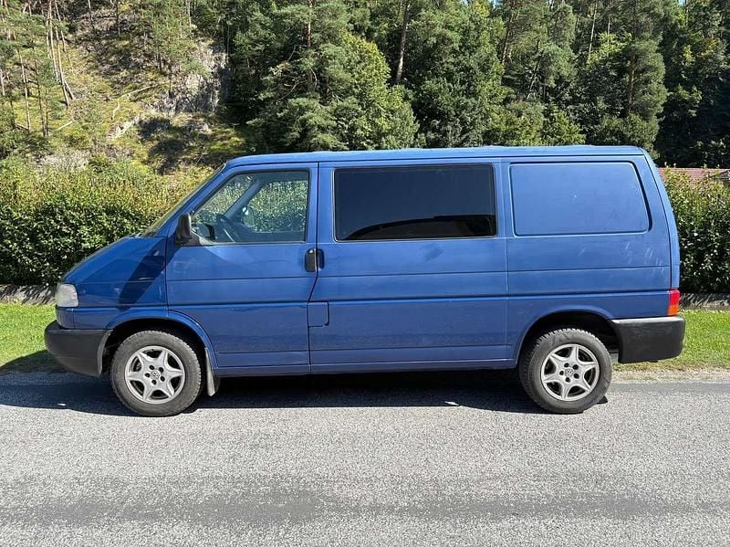 Blau Gebraucht 2003 VW T4 Van | € 9.800 (Etwas zu teuer) - Bild 1/4