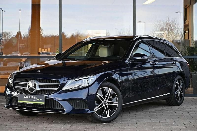 Blau Gebraucht 2020 Mercedes C200 Kombi | € 25.390 (Fairer Preis) - Bild 1/4