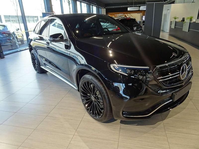 Gebraucht Mercedes EQC400 AMG line 300 kW (408 PS) 2023 Schwarz SUV