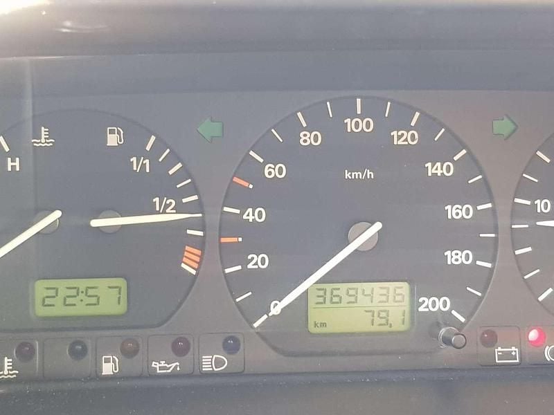 Gebraucht VW T4 102 PS (75 kW) 1998 Rot Van