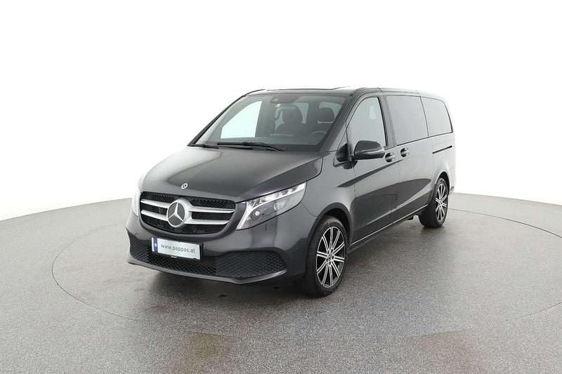 Grau Gebraucht 2023 Mercedes V250 Van / Kleinbus | € 83.988 - Bild 1/3