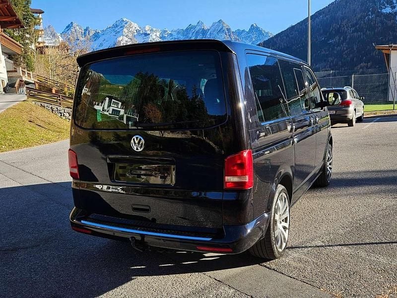 Gebraucht VW Multivan Match 179 PS (131 kW) 2012 Schwarz Van