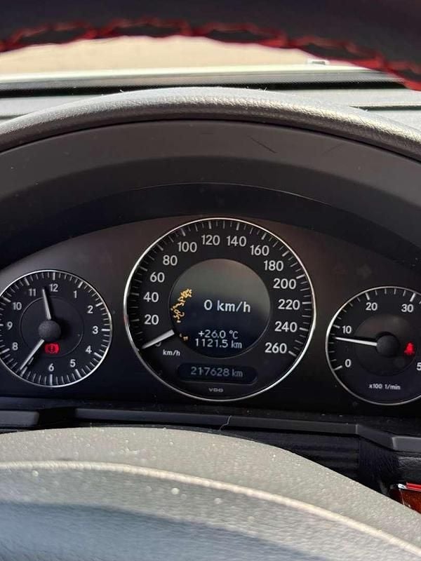 Gebraucht Mercedes E200 Elegance 122 PS (89 kW) 2006 Silber Limousine