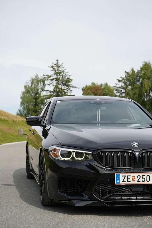 Gebraucht BMW 520 190 PS (139 kW) 2017 Schwarz Limousine