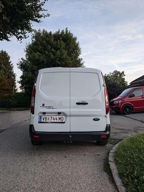 Gebraucht Ford Tourneo Trend 101 PS (74 kW) 2021 Weiß Van