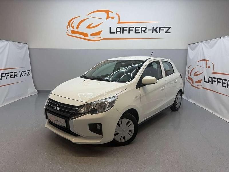 Gebraucht Mitsubishi Space Star Invite 71 PS (52 kW) 2023 Weiß Limousine