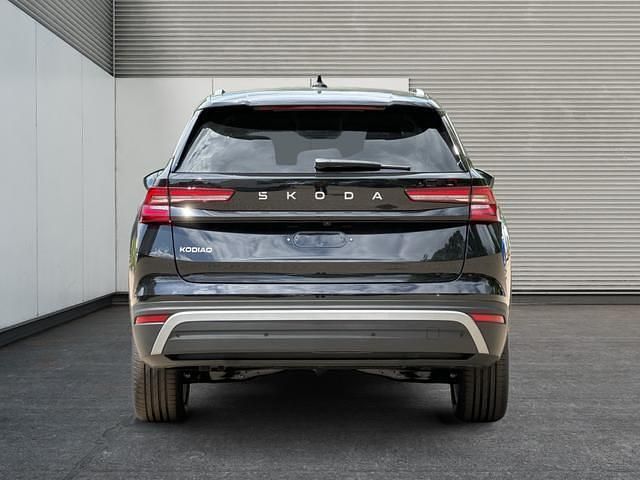 Neu Skoda Kodiaq 150 PS (110 kW) 2025 Schwarz sonderlackierung SUV
