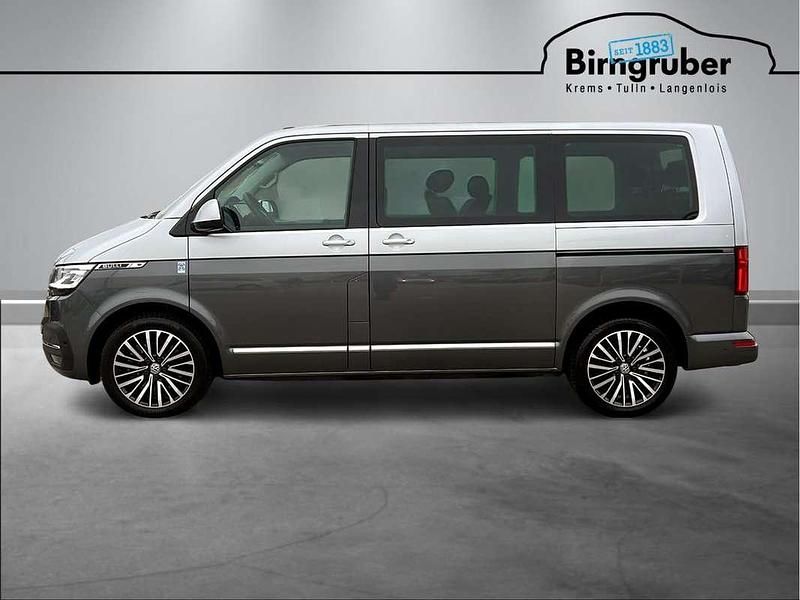 Gebraucht VW Multivan Highline 204 PS (150 kW) 2024 Silber  metallic Van