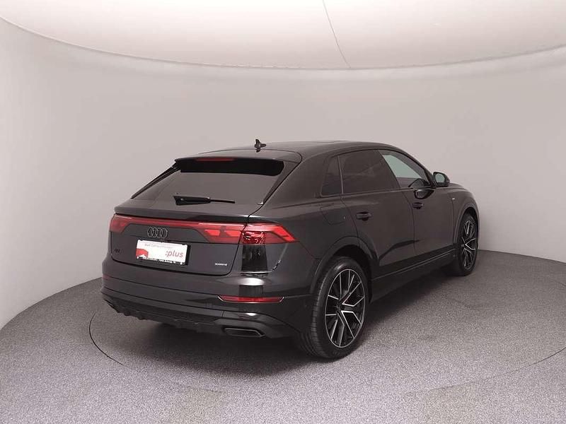 Gebraucht Audi Q8 340 PS (250 kW) 2025 Schwarz SUV