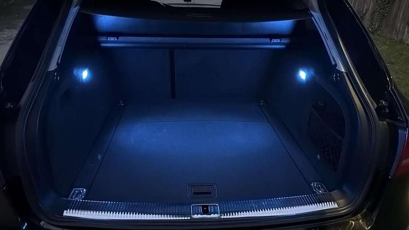 Gebraucht Audi A4 143 PS (105 kW) 2012 Schwarz Kombi