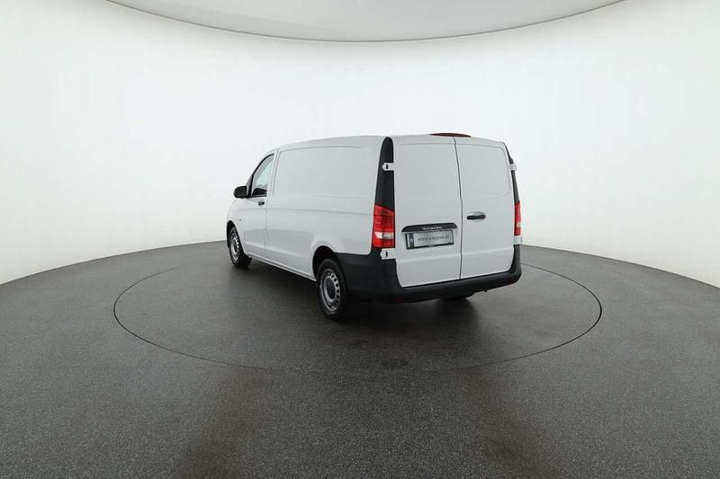 Gebraucht Mercedes Vito 163 PS (119 kW) 2021 Weiß Van