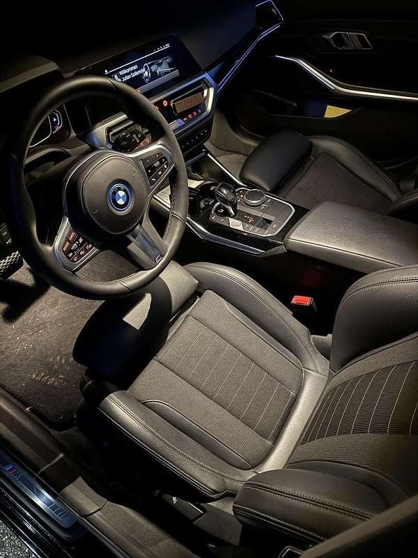 Gebraucht BMW 320 190 PS (139 kW) 2021 Kombi