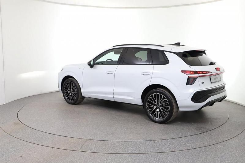 Neu Audi Q3 150 PS (110 kW) 2026 Weiss  metallic SUV