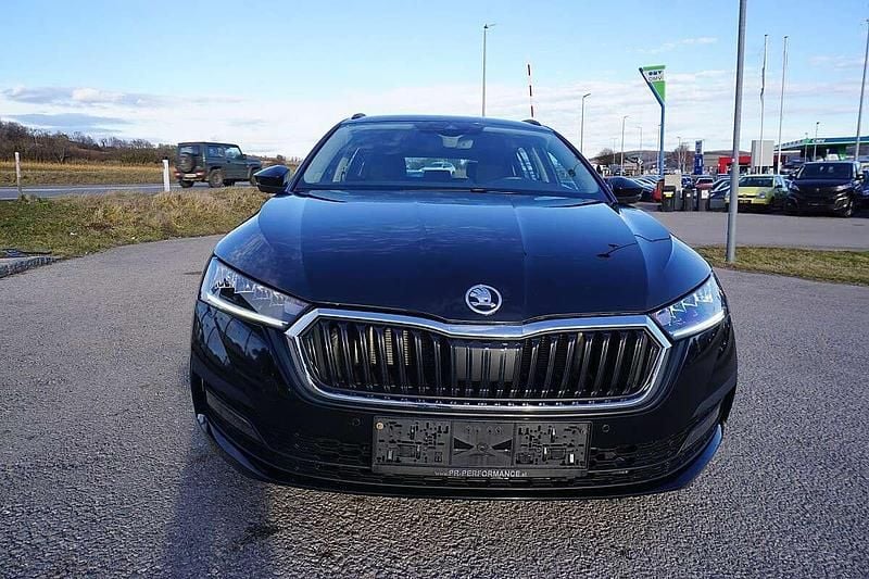 Gebraucht Skoda Octavia Ambition 116 PS (85 kW) 2023 Schwarz Kombi