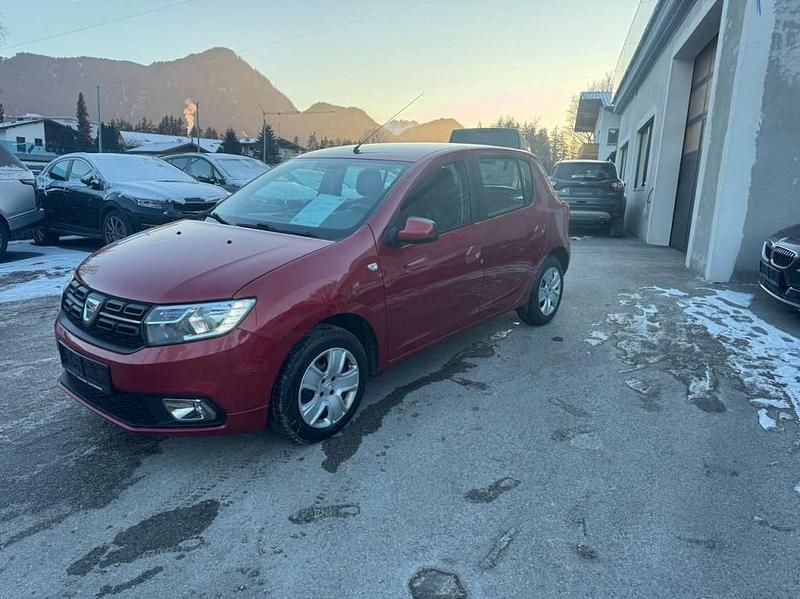 Gebraucht Dacia Sandero 75 PS (55 kW) 2017 Rot Limousine