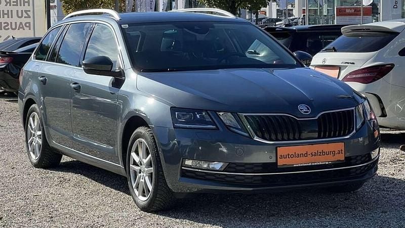Grau Gebraucht 2019 Skoda Octavia Style Kombi | € 16.900 (Fairer Preis) - Bild 1/4