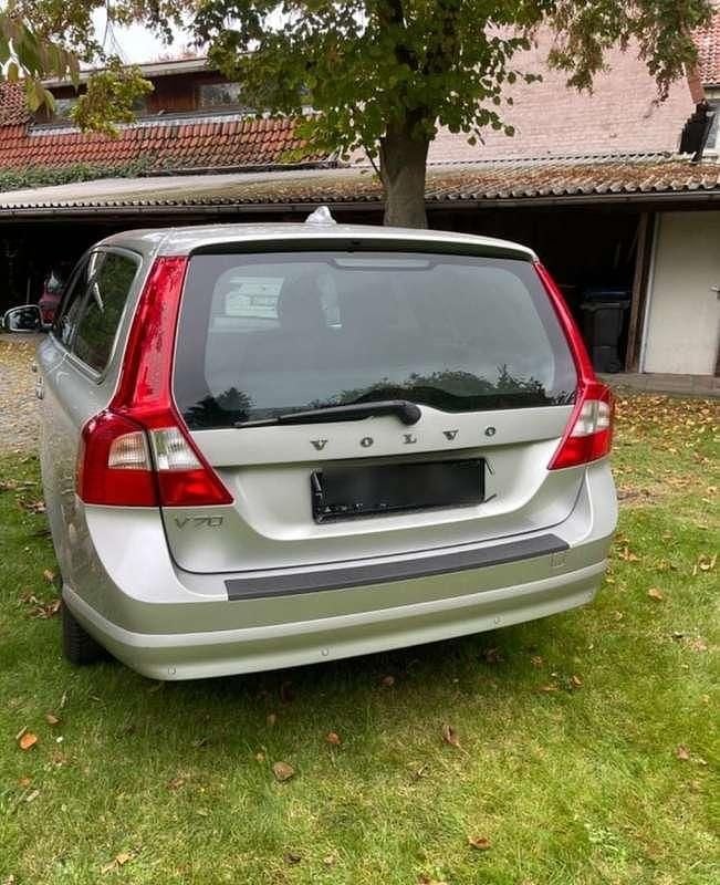 Gebraucht Volvo V70 163 PS (119 kW) 2011 Kombi