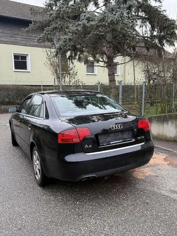 Gebraucht Audi A4 116 PS (85 kW) 2005 Limousine