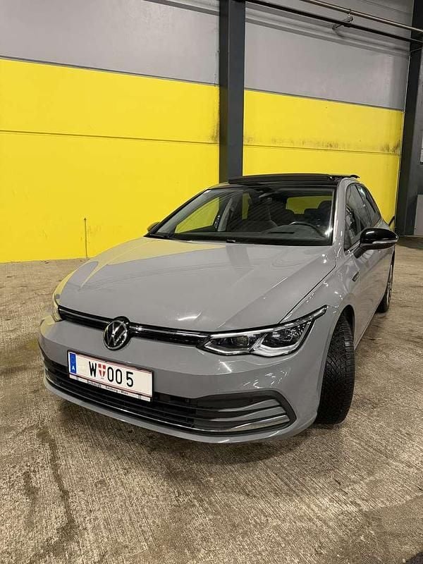 Gebraucht VW Golf VIII Style 131 PS (96 kW) 2020 Limousine