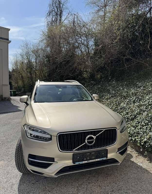 Gebraucht 2016 Volvo XC90 Momentum SUV | € 34.990 (Teuer) - Bild 1/4