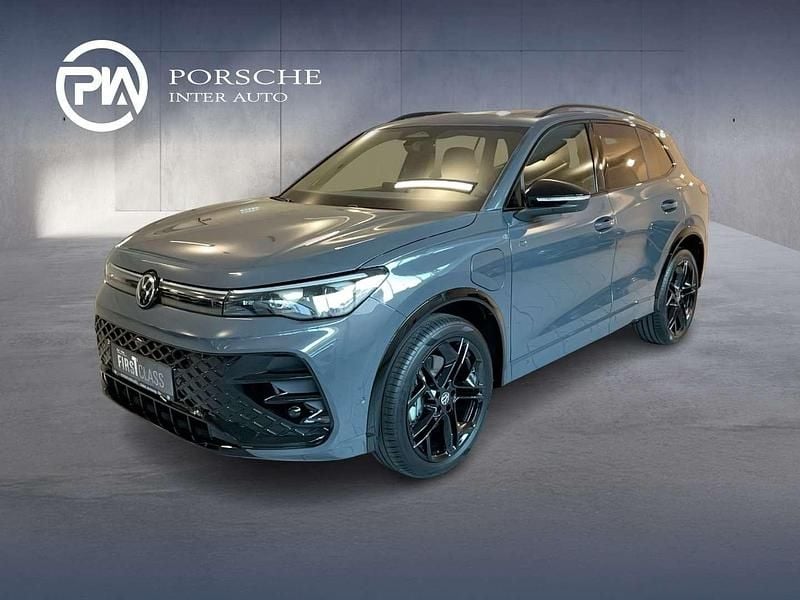 Gebraucht VW Tiguan Sport 177 PS (130 kW) 2025 Mittelgrau  metallic SUV