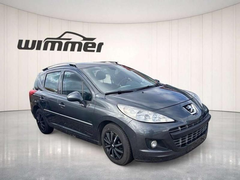 Gebraucht Peugeot 207 95 PS (69 kW) 2012 Grau Kombi
