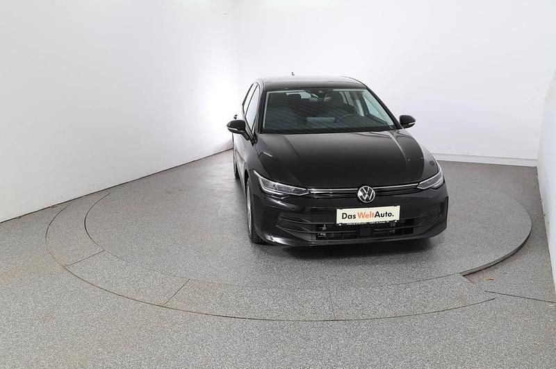 Gebraucht VW Golf VIII 150 PS (110 kW) 2025 Schwarz  metallic