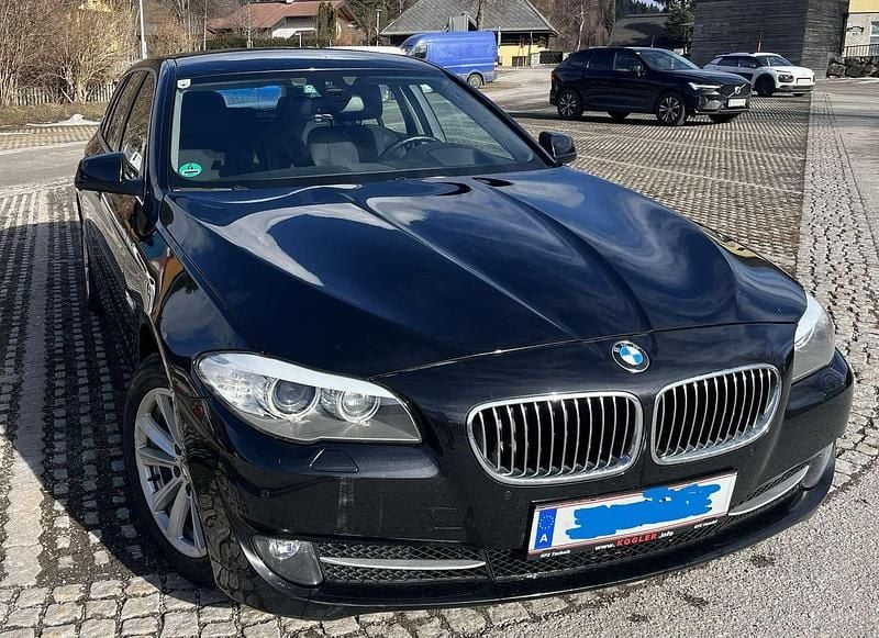 Gebraucht BMW 525 218 PS (160 kW) 2013 Schwarz Kombi