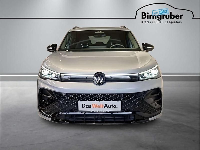 Gebraucht VW Tiguan Sport 150 PS (110 kW) 2025 Silber  metallic SUV