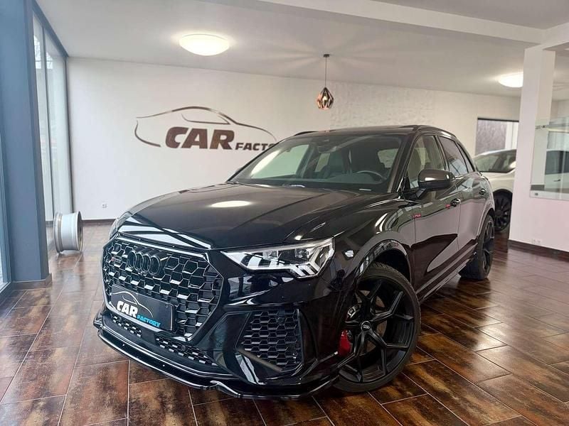 Schwarz Gebraucht 2022 Audi RS Q3 SUV | € 66.999 - Bild 1/4