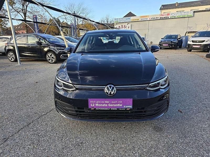 Gebraucht VW Golf VIII Life 150 PS (110 kW) 2023 Schwarz Limousine
