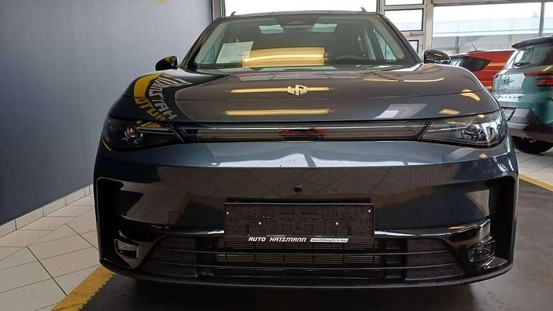 Neu Leapmotor C10 218 PS (160 kW) 2025 Grau SUV