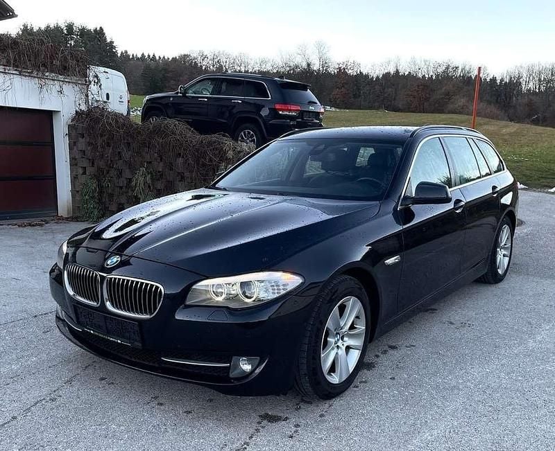 Gebraucht BMW 525 218 PS (160 kW) 2012 Kombi
