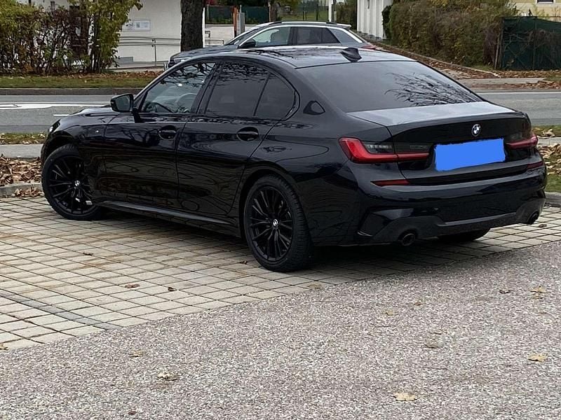 Gebraucht BMW 316 M Sport 122 PS (89 kW) 2020 Schwarz Limousine