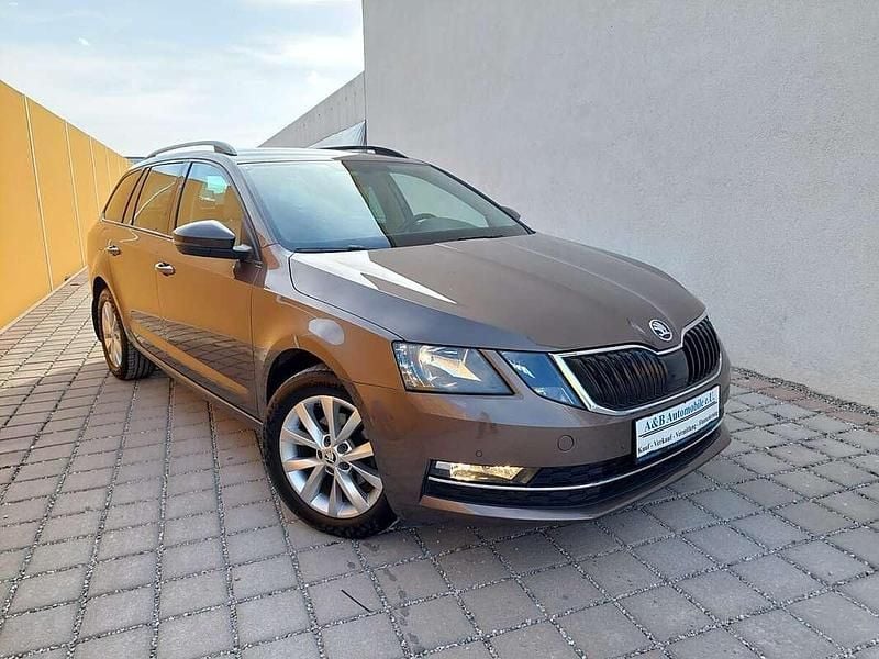 Gebraucht Skoda Octavia Style 116 PS (85 kW) 2018 Braun Kombi