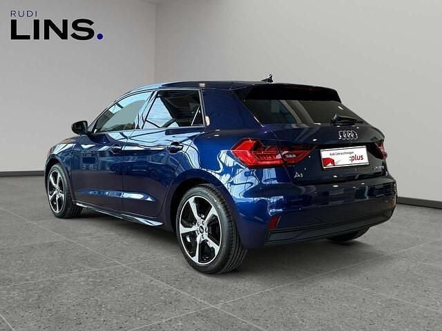 Neu Audi A1 Comfort 95 PS (69 kW) 2026 Blau SUV