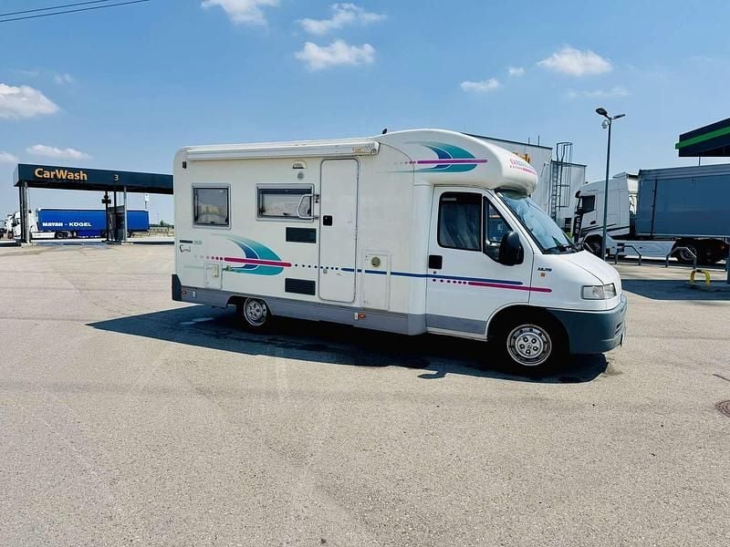 Weiß Gebraucht 2001 Fiat Ducato Van | € 17.500 (Guter Preis) - Bild 1/4