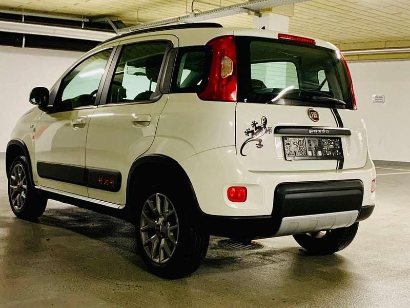 Gebraucht Fiat Panda 4x4 84 PS (61 kW) 2016 Kleinwagen