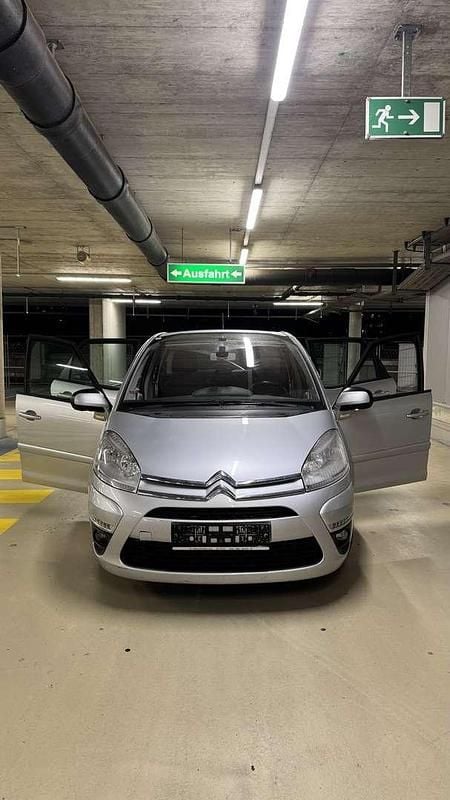 Silber Gebraucht 2011 Citroën C4 Picasso Seduction Van / Kleinbus | € 4.999 - Bild 1/4