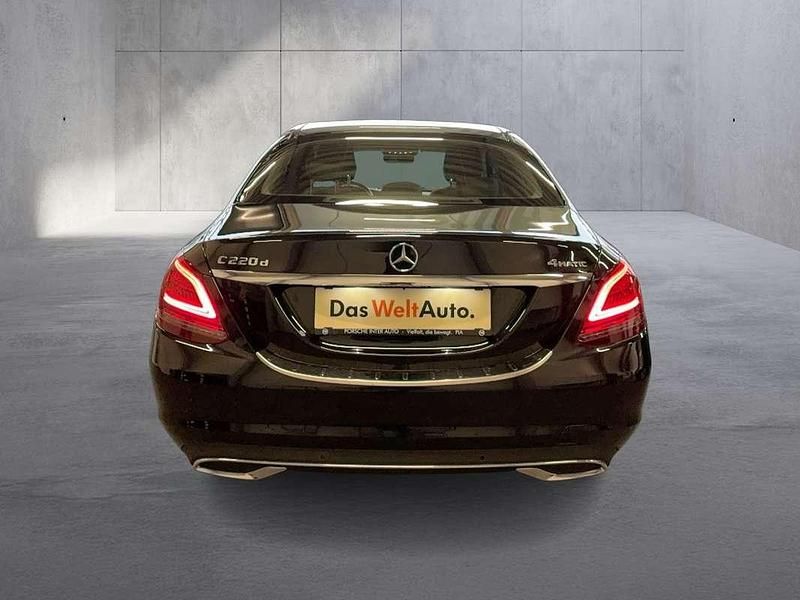 Gebraucht Mercedes C220 194 PS (142 kW) 2019 Schwarz  normal Limousine