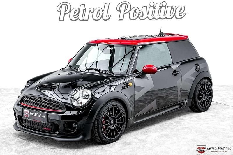 Gebraucht Mini John Cooper Works 211 PS (155 kW) 2011 Schwarz Kleinwagen