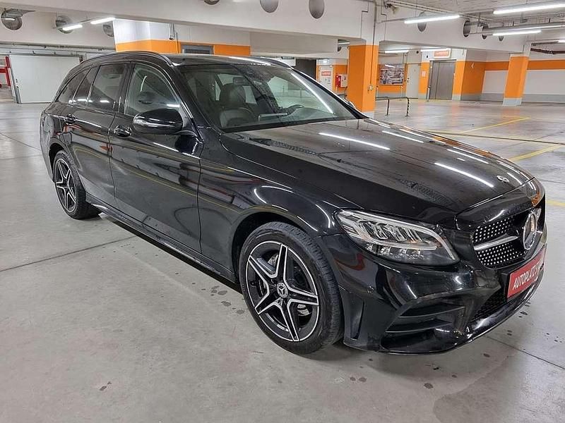 Gebraucht Mercedes C180 122 PS (89 kW) 2018 Schwarz Kombi